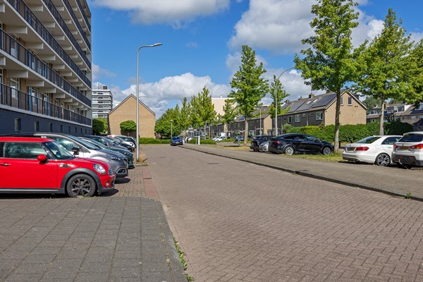 Medium property photo - Plutostraat 80, 2402 XE Alphen aan den Rijn